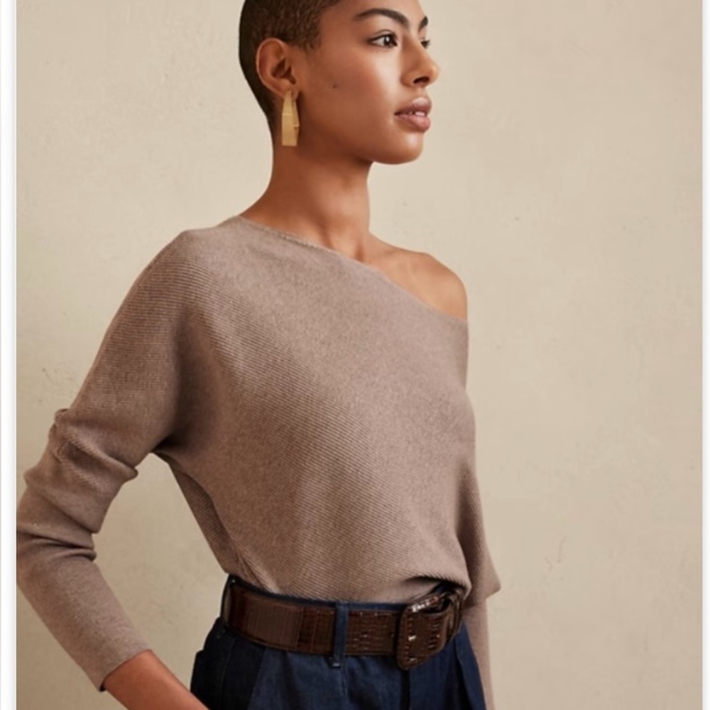 Banana Republic Colleta Tan Off-Shoulder Sweater NWT Medium